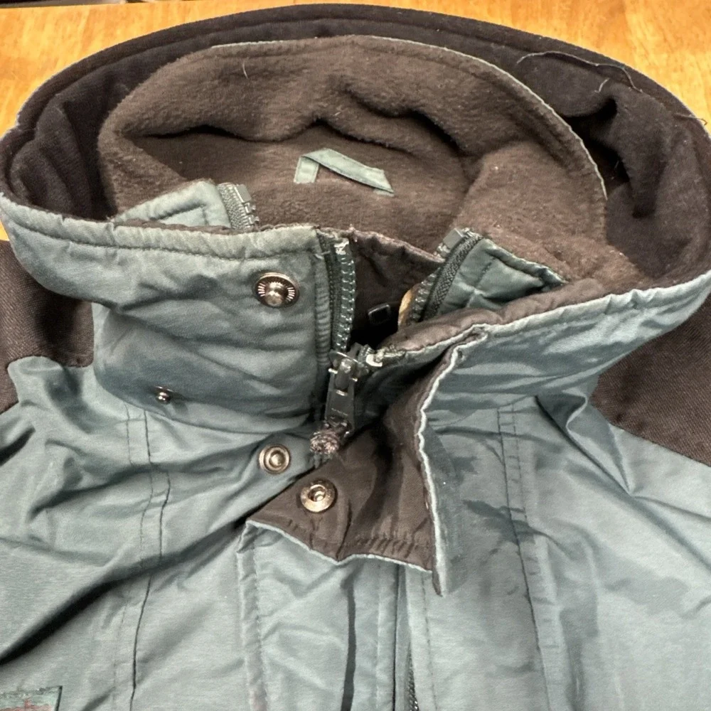 Columbia Sportswear Company this vintage